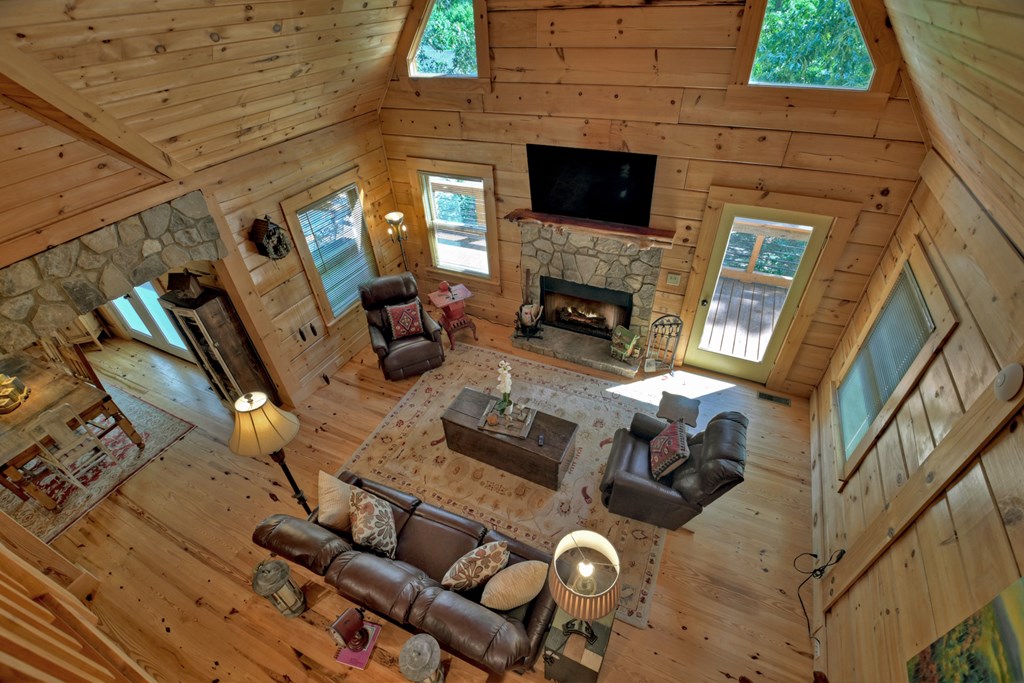 18 Mallard Lane