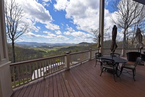 A home in Hayesville