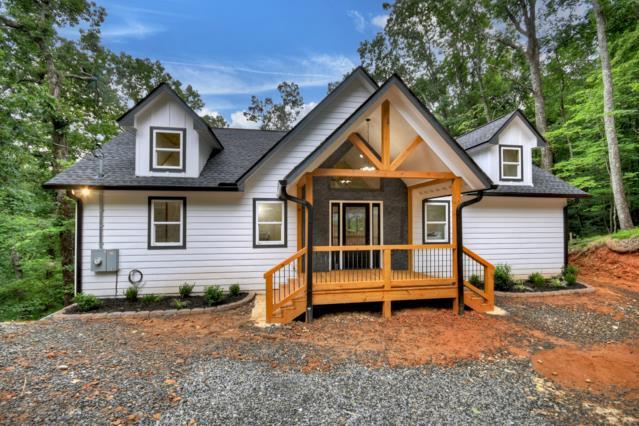 1041 Mountain Oak Road