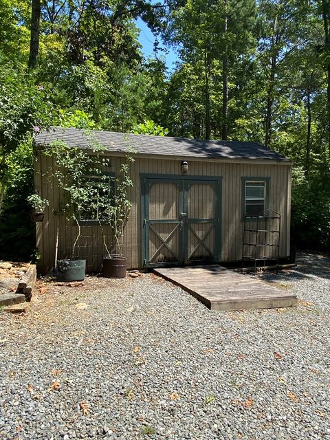 A home in Ellijay