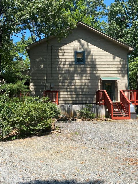 A home in Ellijay