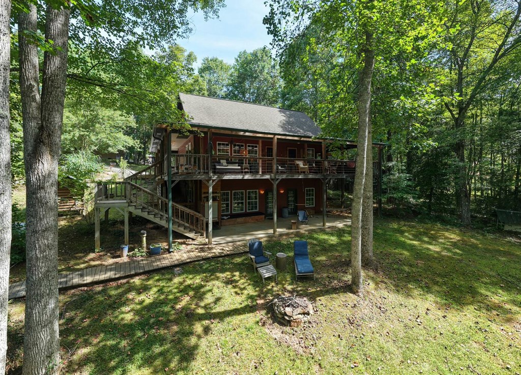 136 Honeybell Lane