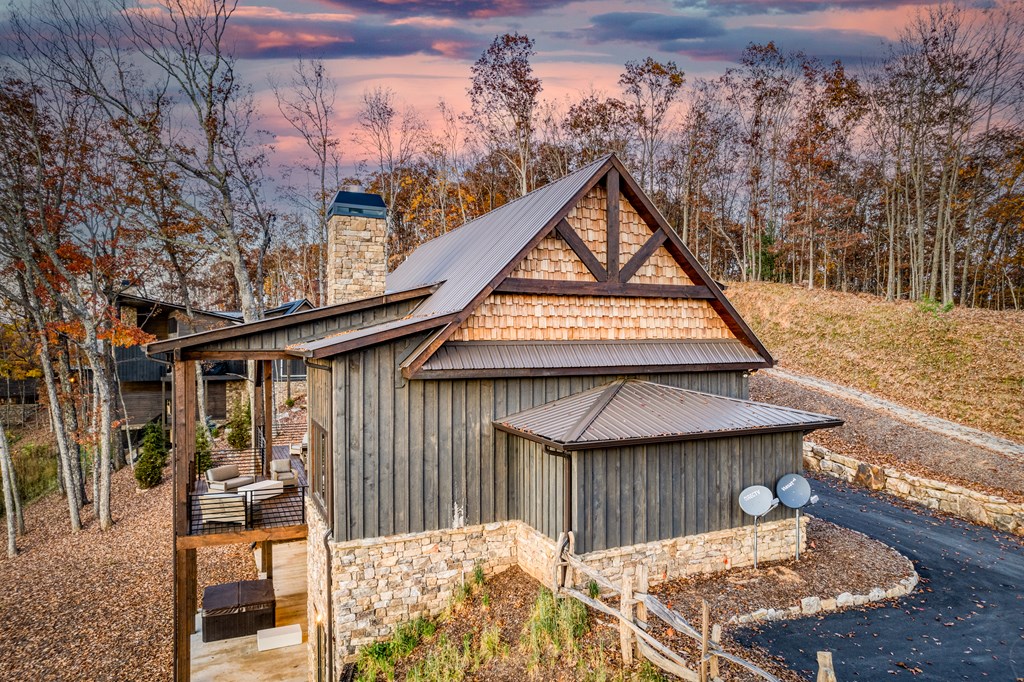 180 Wawayanda Drive