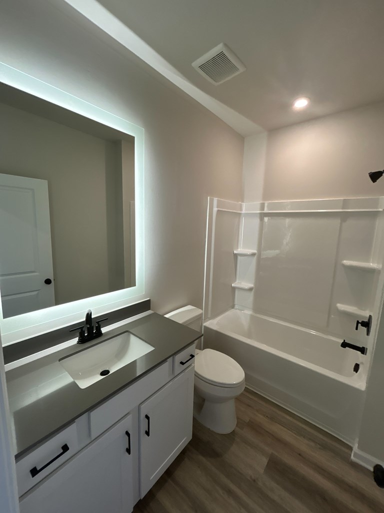 Unit 2 Grove Loop