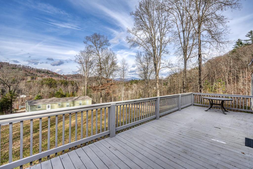 85 Wounded Knee Lane