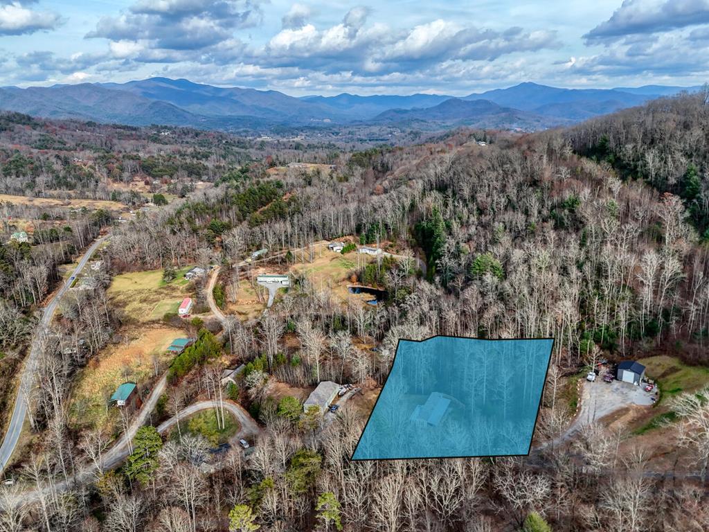 85 Wounded Knee Lane
