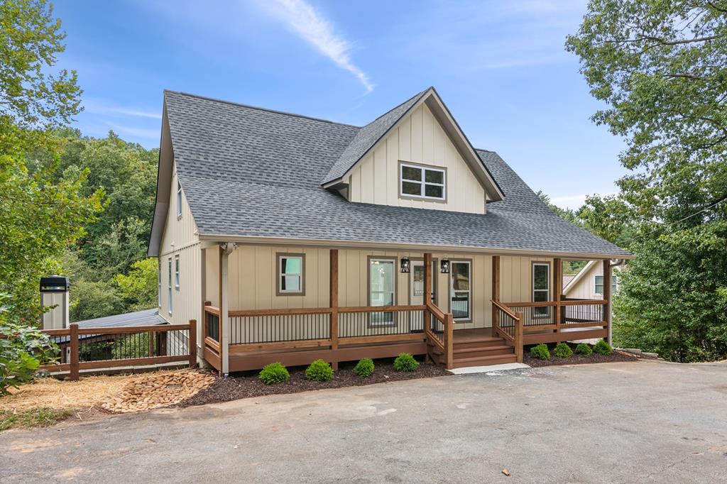 105 Riveredge Drive