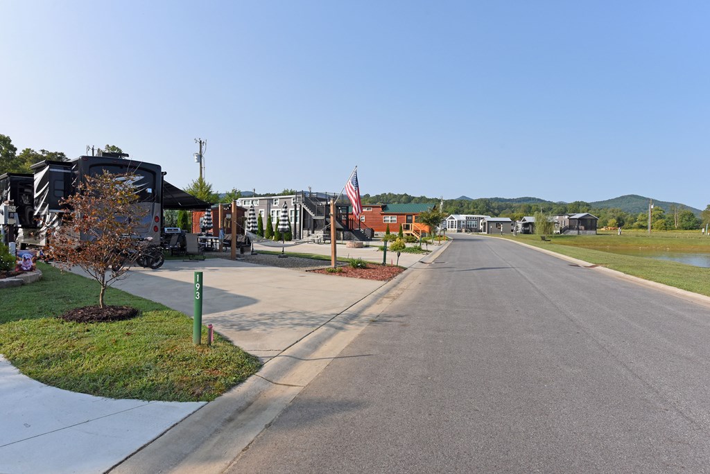 193 Mountain Vista Road