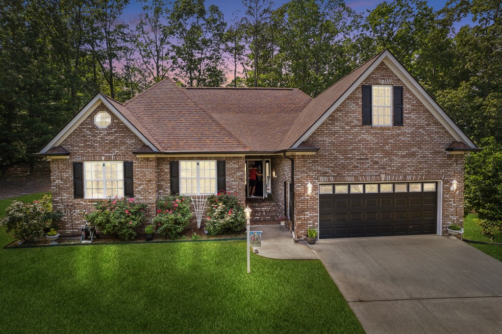 133 Whispering Oaks Drive