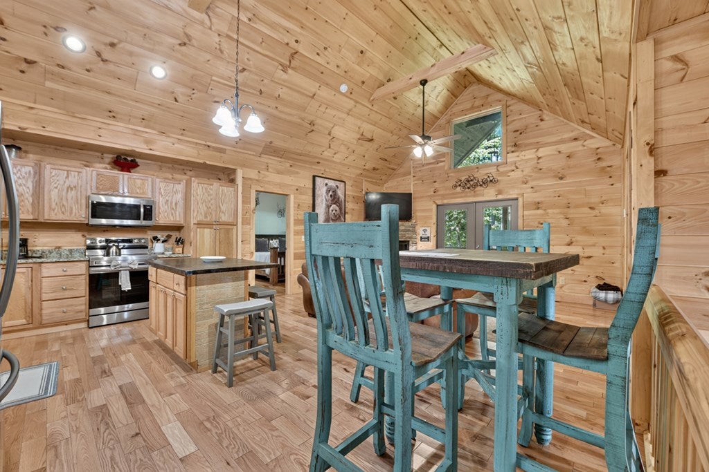203 Buck Creek Trail
