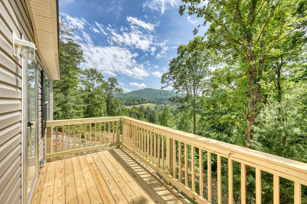 64 Town View Circle