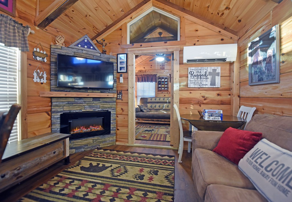 52 Foggy Mountain Road