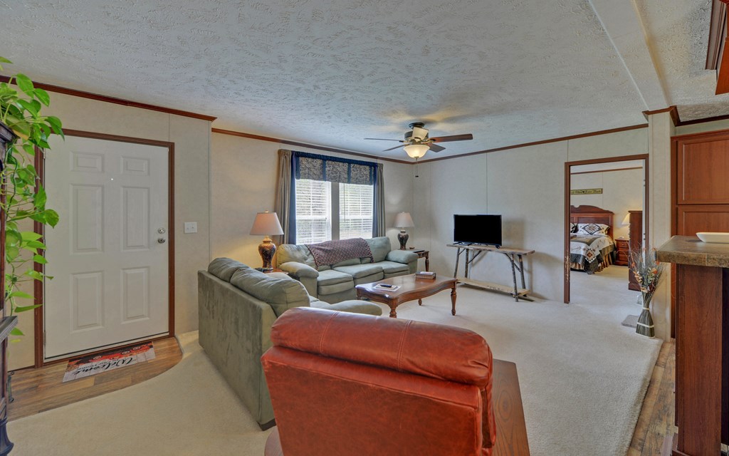 4245 Hwy 68
