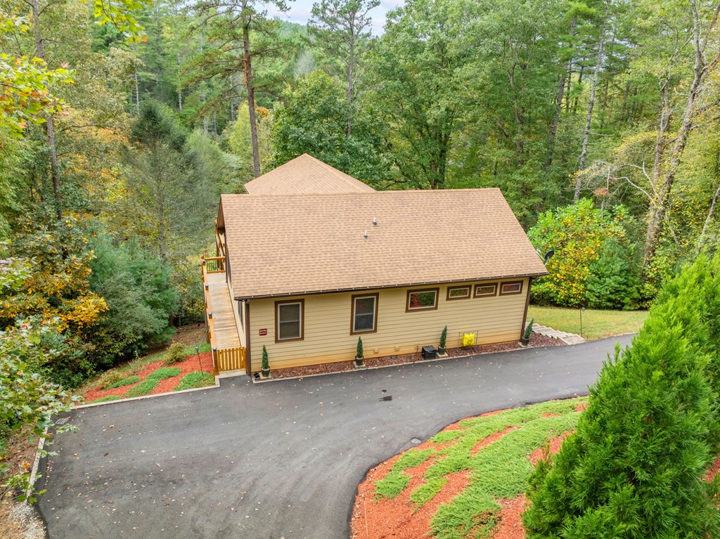 292 Silver Fox Trail
