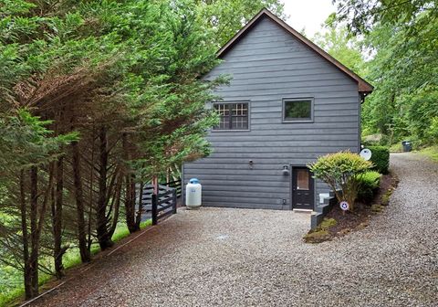 A home in Hiawassee