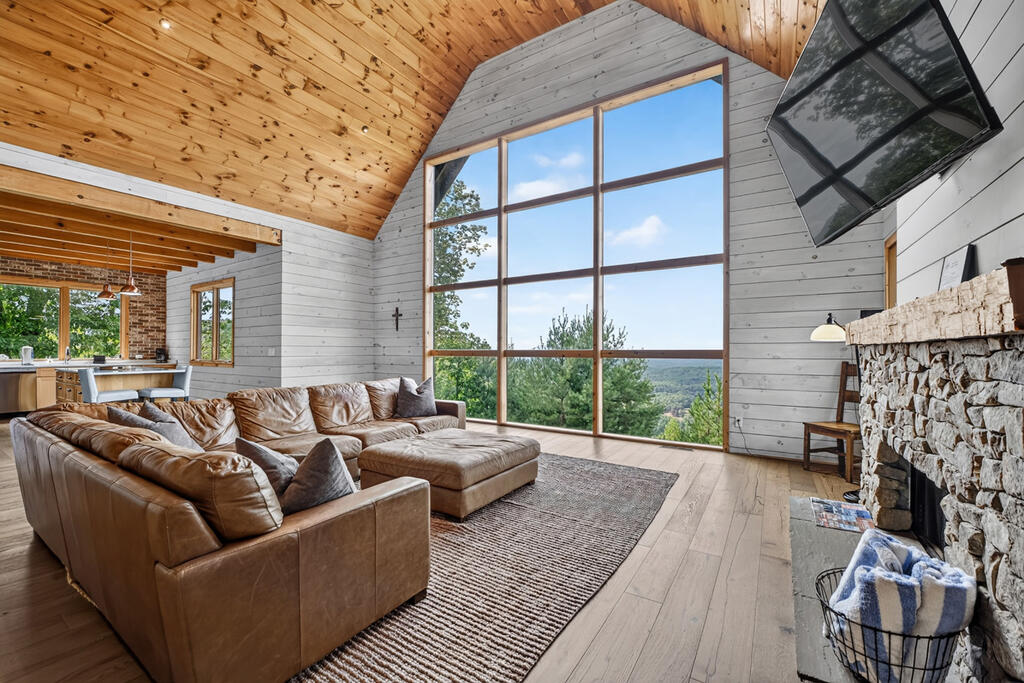 120 Ada Ridge Road