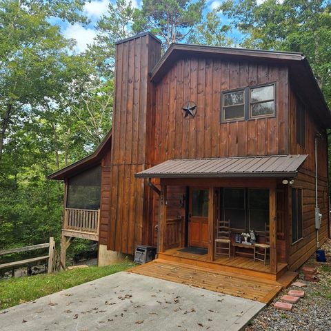 228 Centergate Drive Ellijay GA 30540