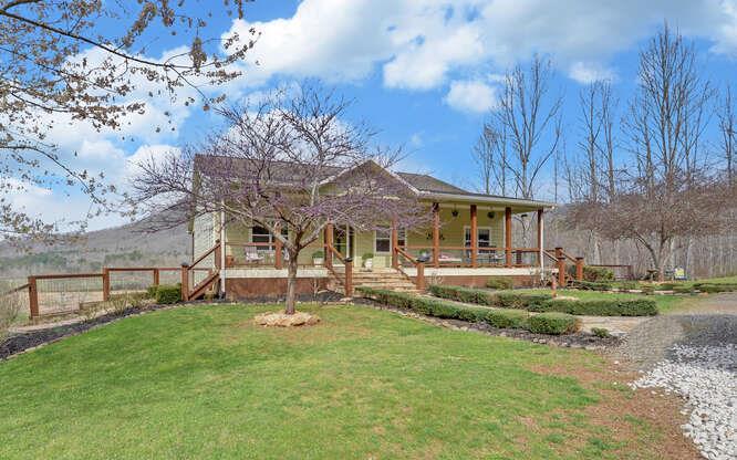 685 Barefoot Road