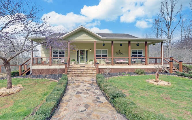 685 Barefoot Road