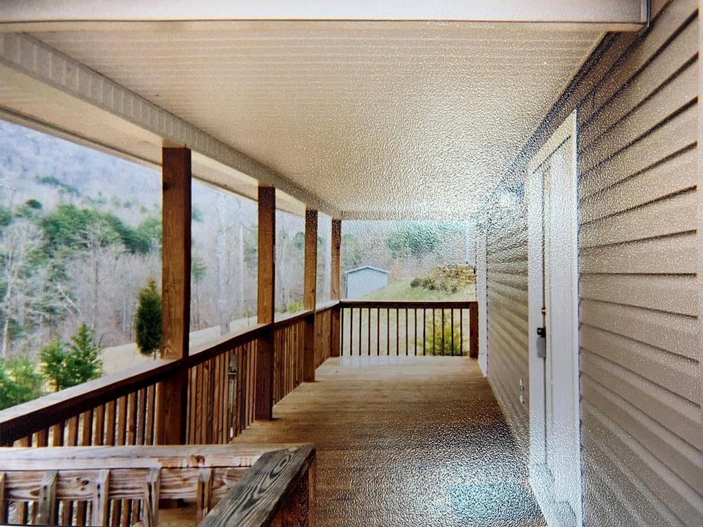 121 White Oak Drive