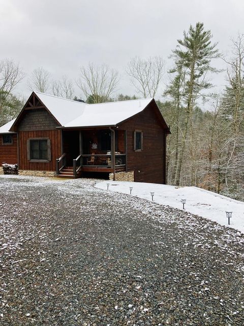 A home in Ellijay