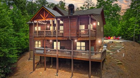 A home in Ellijay