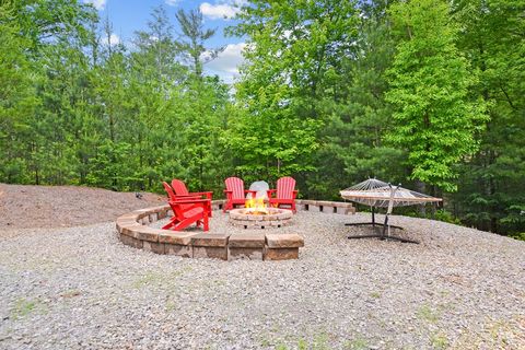 A home in Ellijay