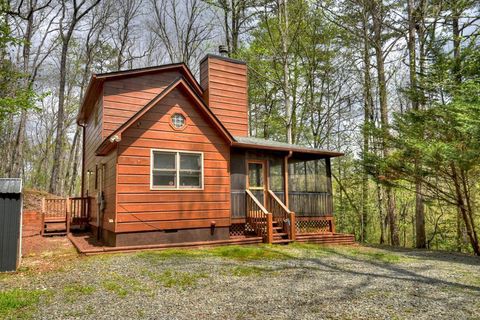 A home in Mccaysville