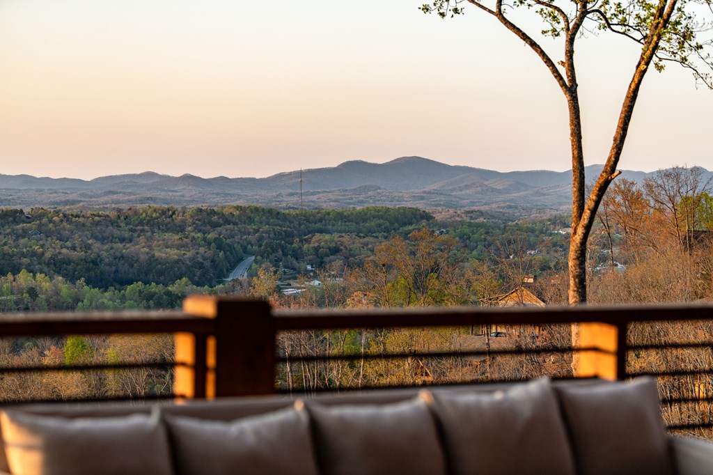 726 Overlook Drive