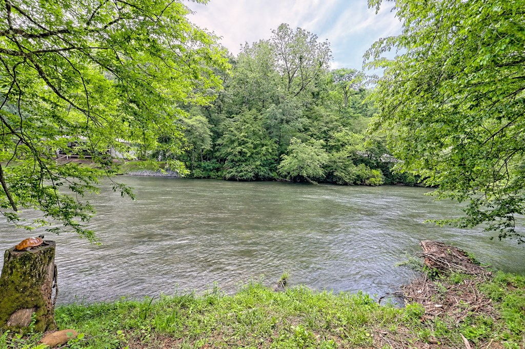 765 River Oaks Drive