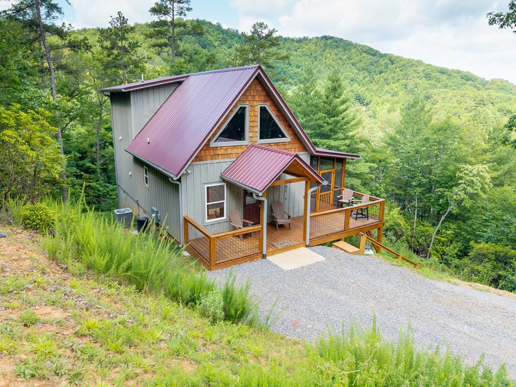 313 Lexington Drive