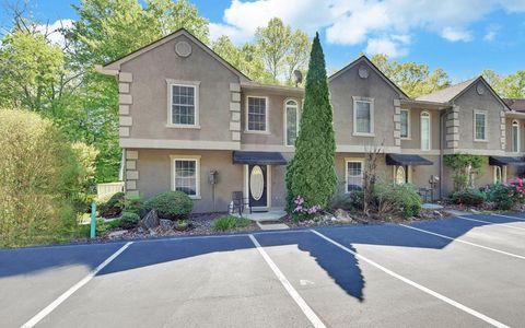 A home in Blairsville