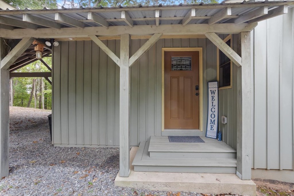 253 Zenith Trail