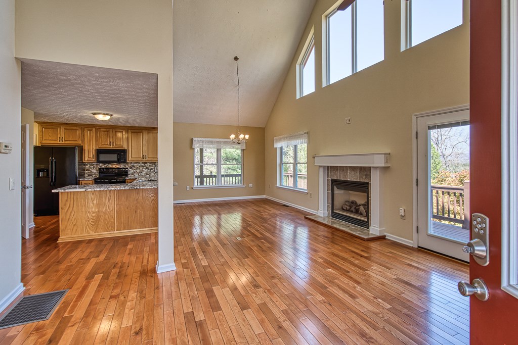 44 Stillwood Trail