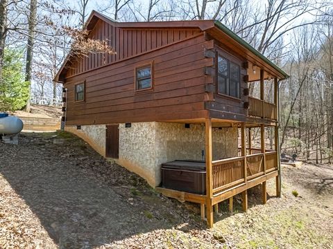 A home in Mccaysville