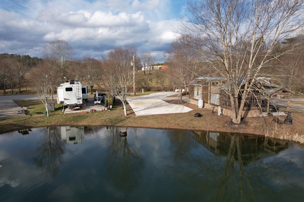 20 Mountain Meadows Circle