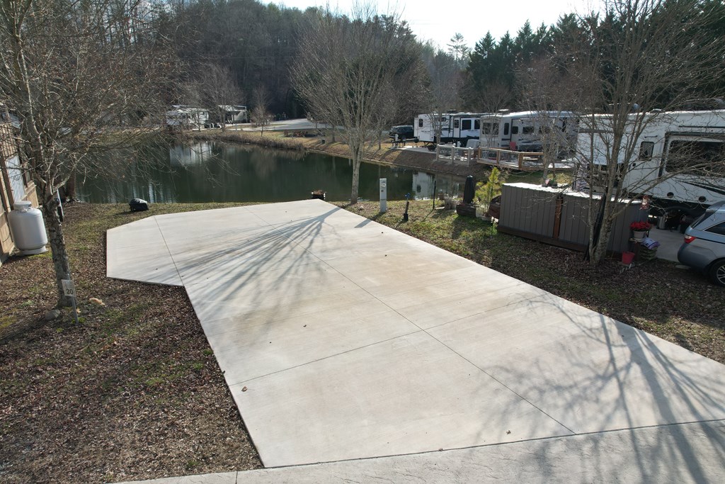 20 Mountain Meadows Circle