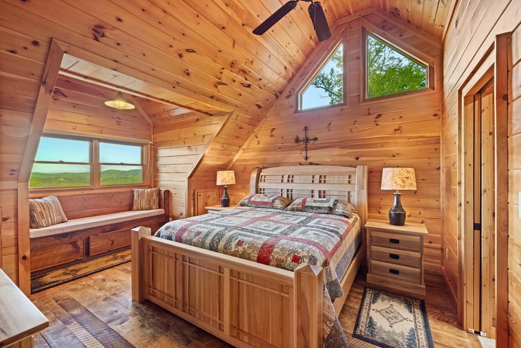 Mineral Bluff, Georgia, 30559, United States, 4 Bedrooms Bedrooms, ,5 BathroomsBathrooms,Residential,Active,2044192