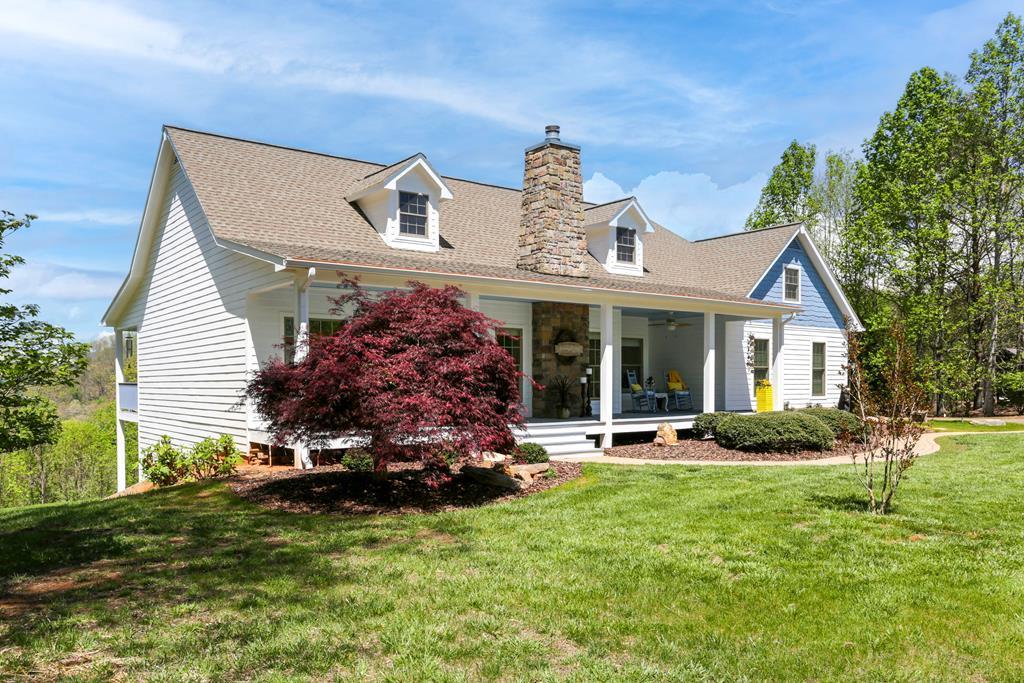 935 White Oak Drive