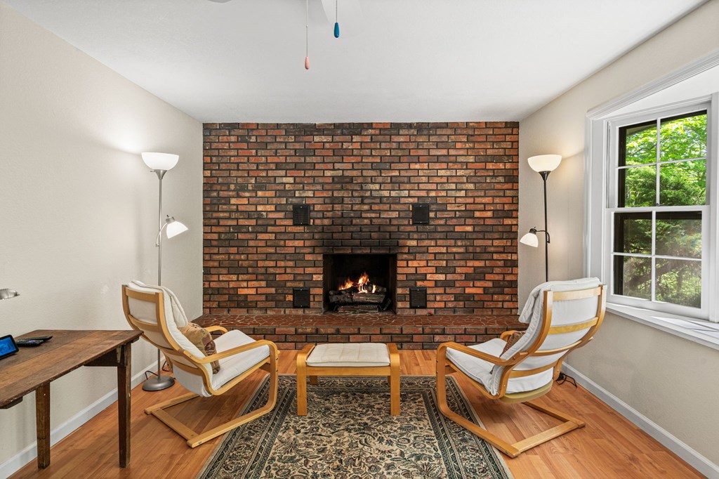 401 Guest Lane