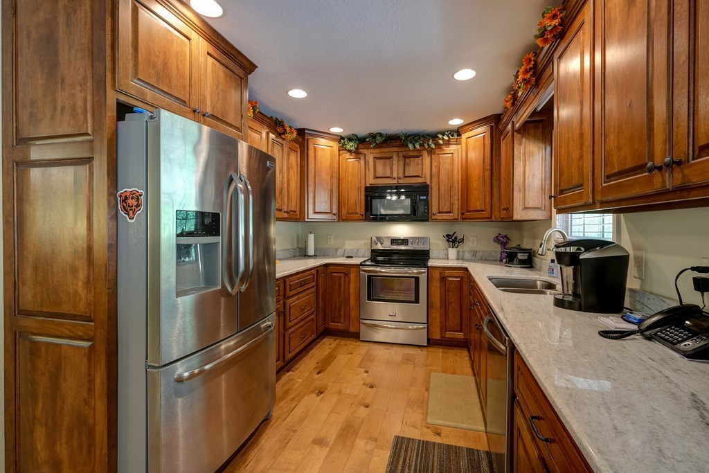 3412 Old Hwy 64 W