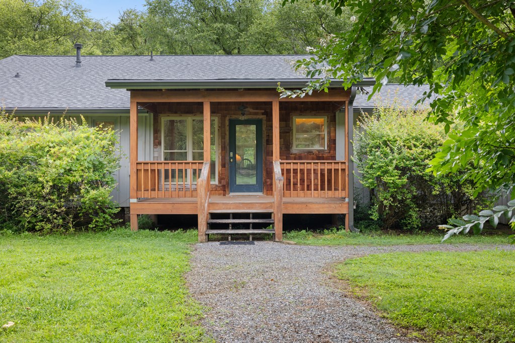 76 Misty River Lane
