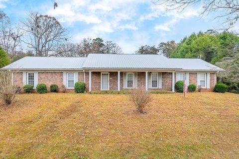 1870 Chatsworth Hwy Ellijay GA 30540