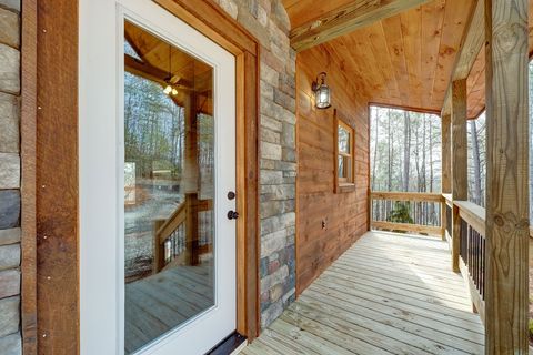 A home in Mineral Bluff