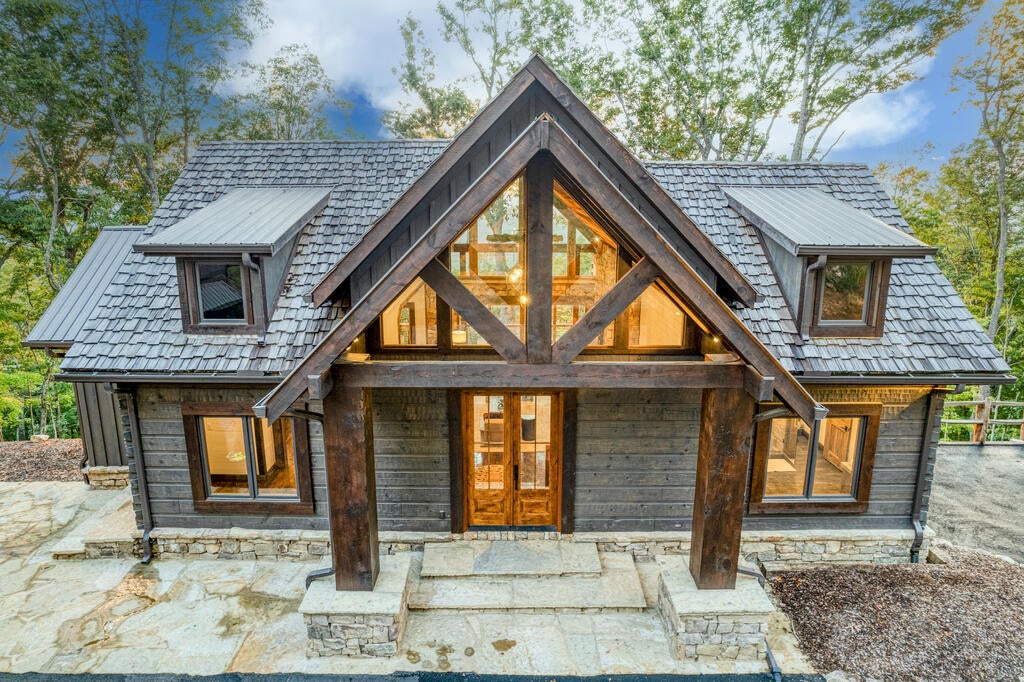91 Kittatinny Drive