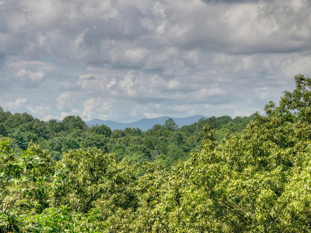 274 Hot House Drive
