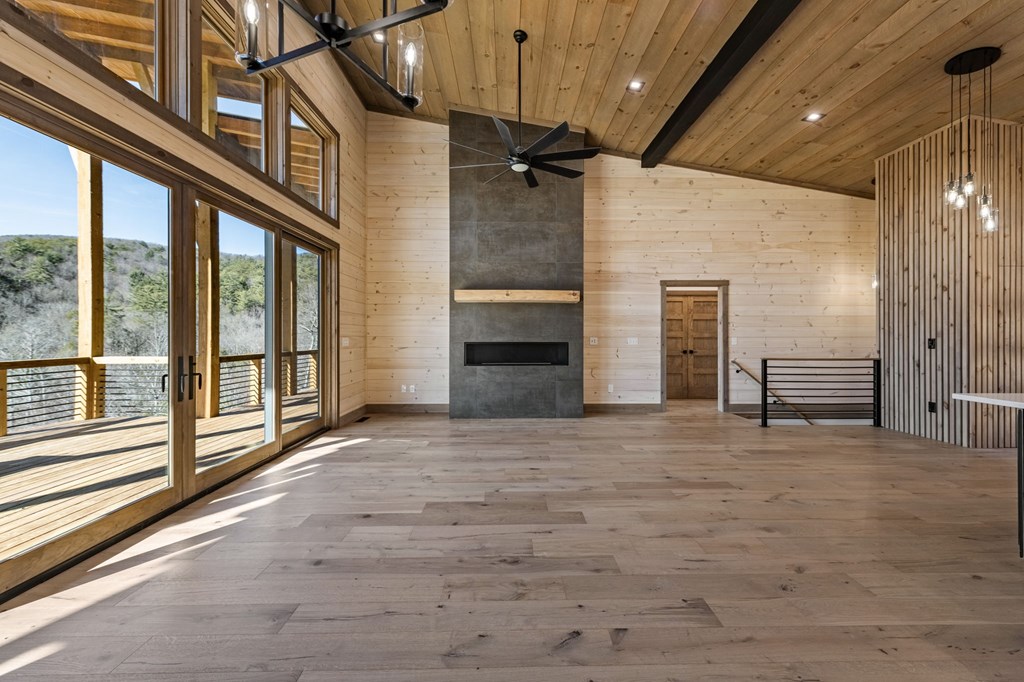 197 Rich Mountain Overlook