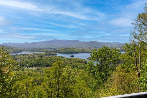 A home in Hayesville