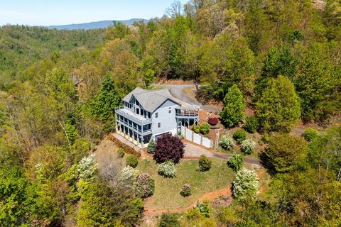 A home in Hayesville