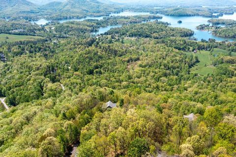 A home in Hayesville